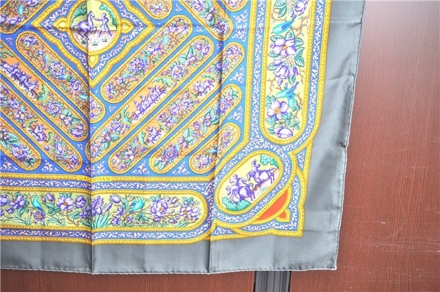 Authentic HERMES Carre 90 Scarf 