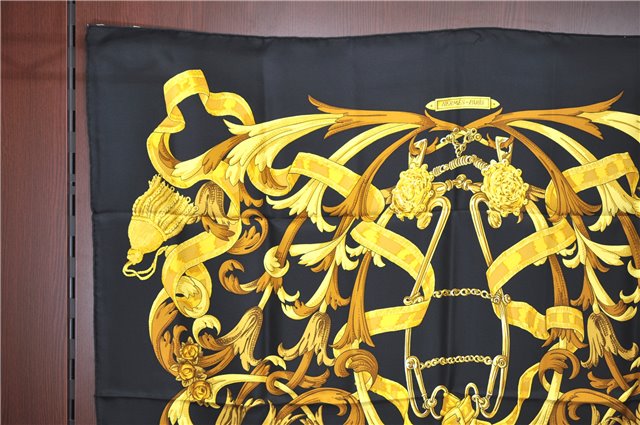 Authentic HERMES Carre 90 Scarf 