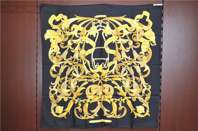 Authentic HERMES Carre 90 Scarf 