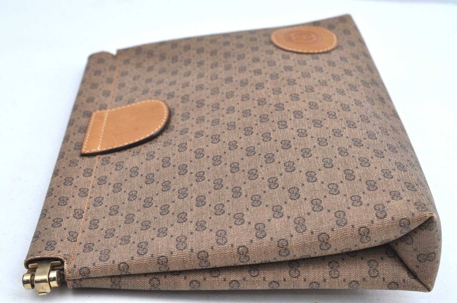 Authentic GUCCI Micro GG PVC Leather Clutch Hand Bag Purse Brown J7575