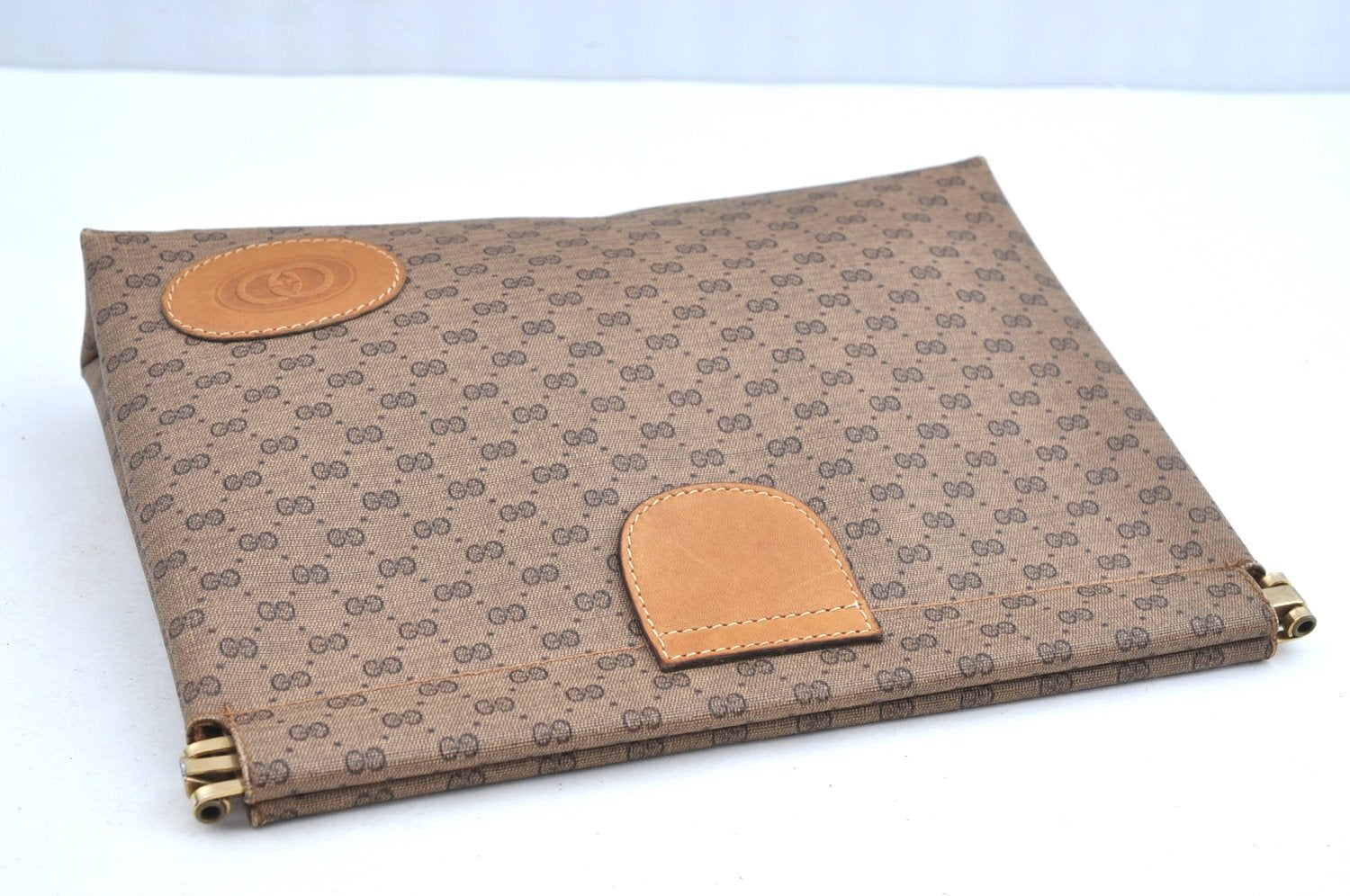 Authentic GUCCI Micro GG PVC Leather Clutch Hand Bag Purse Brown J7575