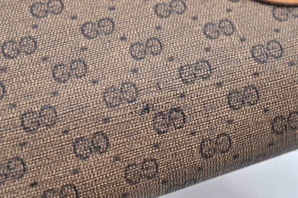 Authentic GUCCI Micro GG PVC Leather Clutch Hand Bag Purse Brown J7575