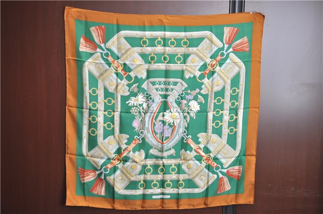 Authentic HERMES Carre 90 Scarf 