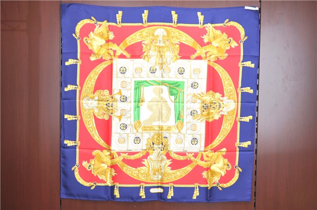 Authentic HERMES Carre 90 Scarf 