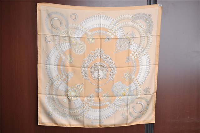 Authentic HERMES Carre 90 Scarf 