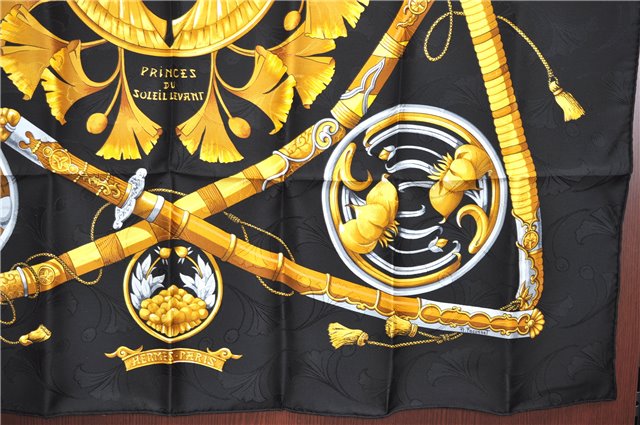 Authentic HERMES Carre 90 Scarf 