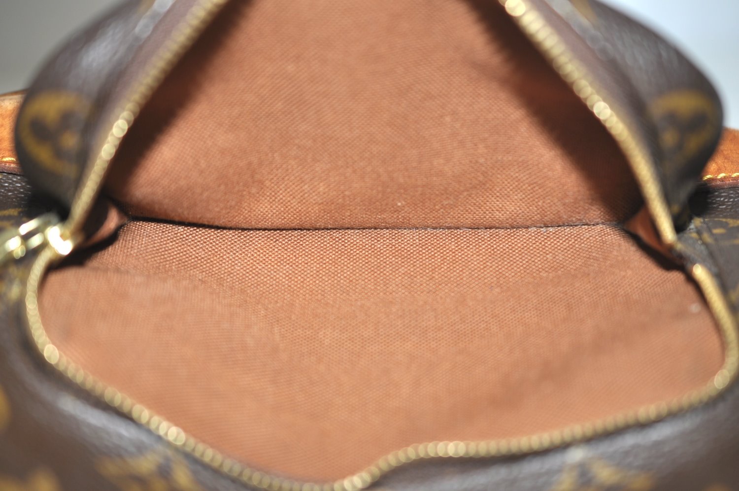 Authentic Louis Vuitton Monogram Montsouris MM Backpack M51136 LV J8065