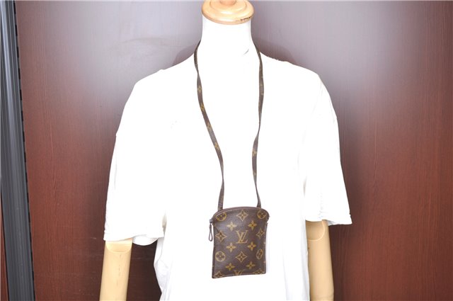 Authentic Louis Vuitton Monogram Pochette Secret M45484 Shoulder Bag Pouch J8114