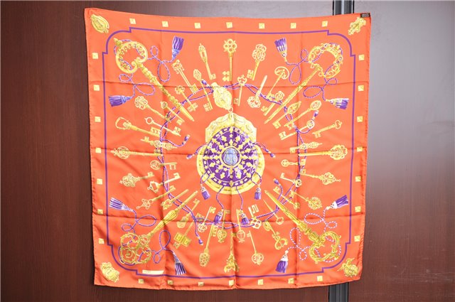 Authentic HERMES Carre 90 Scarf 