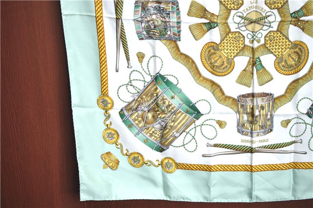 Authentic HERMES Carre 90 Scarf 