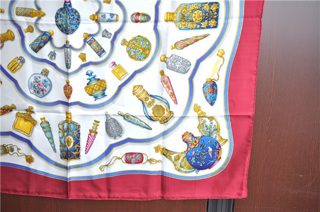 Authentic HERMES Carre 90 Scarf 