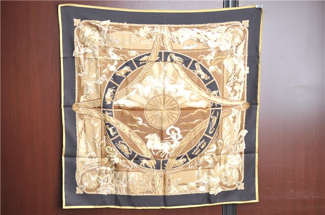 Authentic HERMES Carre 90 Scarf 