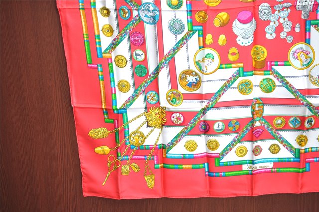 Authentic HERMES Carre 90 Scarf 