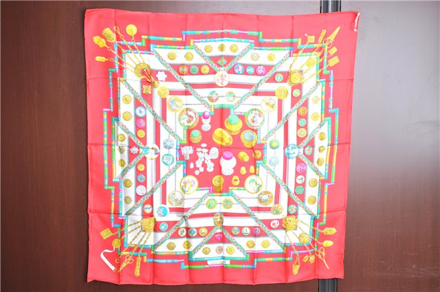 Authentic HERMES Carre 90 Scarf 