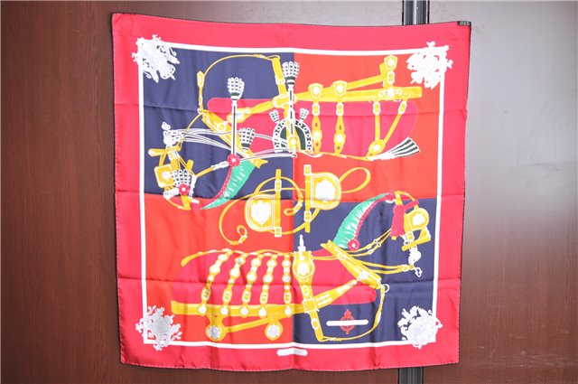 Authentic HERMES Carre 90 Scarf 