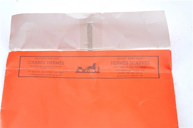 Authentic HERMES Carre 90 Scarf 