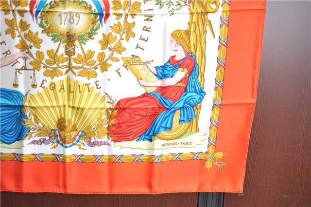 Authentic HERMES Carre 90 Scarf 