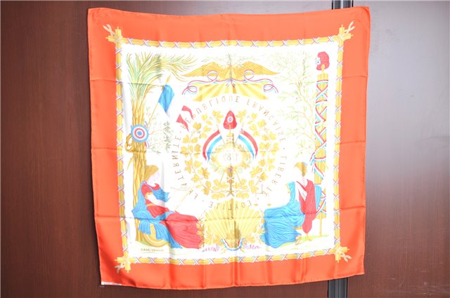 Authentic HERMES Carre 90 Scarf 