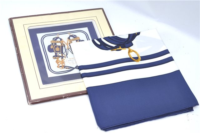 Authentic HERMES Carre 90 Scarf 