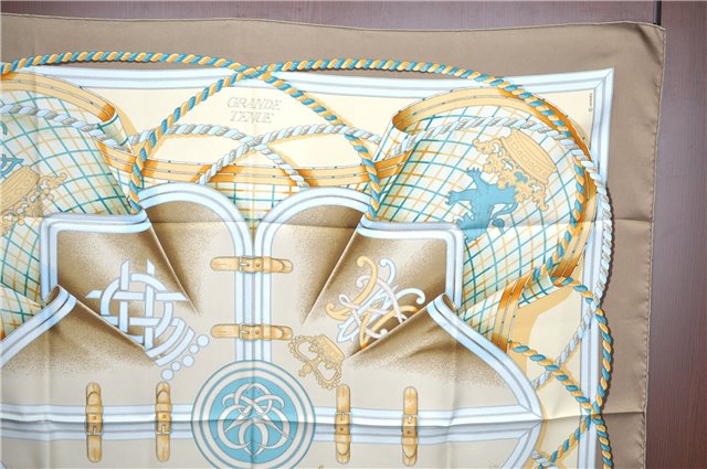 Authentic HERMES Carre 90 Scarf 