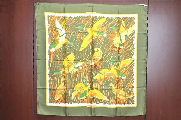 Authentic HERMES Carre 90 Scarf "COLS VERTS" Silk Khaki Green J8743