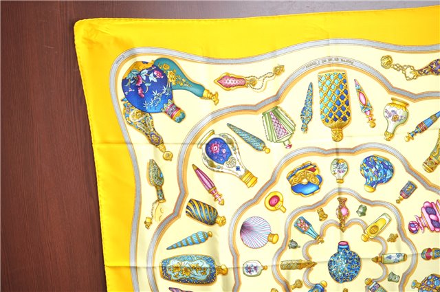 Authentic HERMES Carre 90 Scarf 