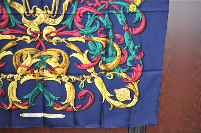 Authentic HERMES Carre 90 Scarf 