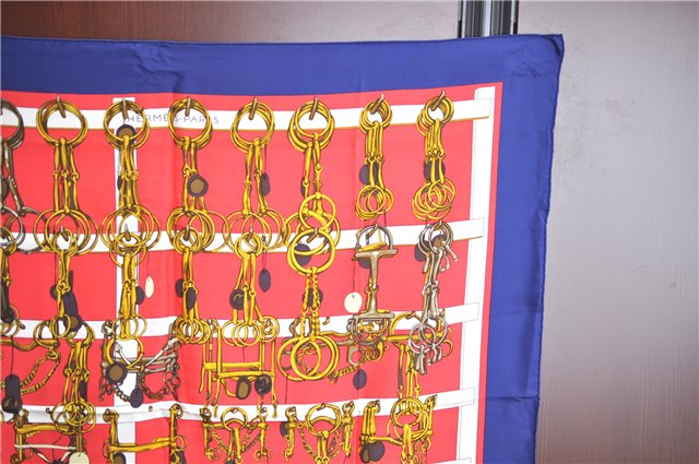 Authentic HERMES Carre 90 Scarf 