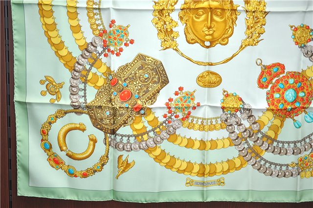 Authentic HERMES Carre 90 Scarf 