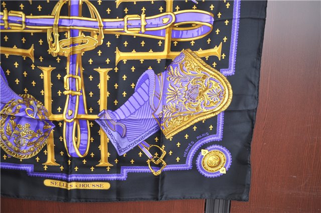 Authentic HERMES Carre 90 Scarf 