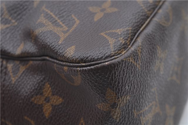 Auth Louis Vuitton Monogram Trousse Toilette 28 Clutch Hand Bag M47522 LV J8895