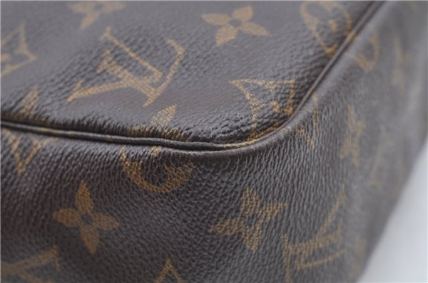 Auth Louis Vuitton Monogram Trousse Toilette 28 Clutch Hand Bag M47522 LV J8895