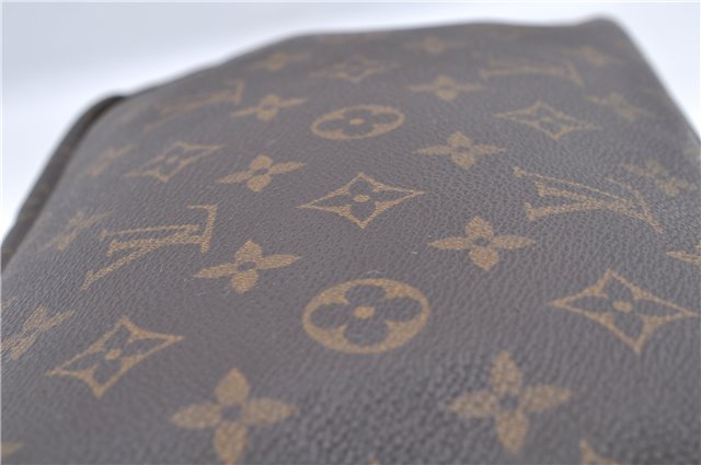 Auth Louis Vuitton Monogram Trousse Toilette 28 Clutch Hand Bag M47522 LV J8895