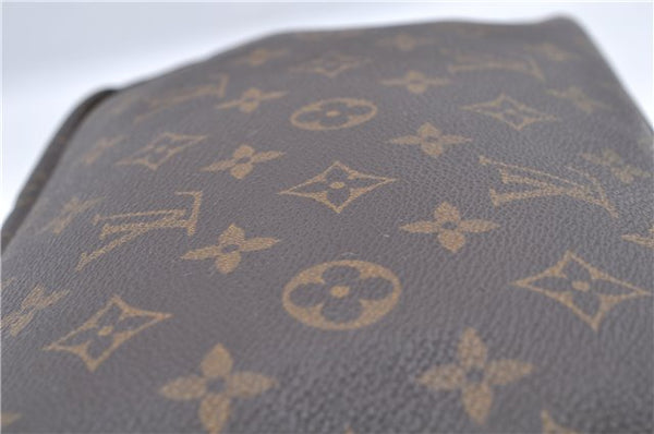 Auth Louis Vuitton Monogram Trousse Toilette 28 Clutch Hand Bag M47522 LV J8895