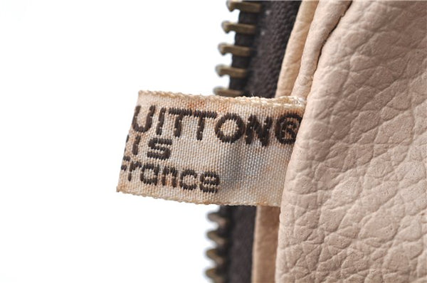 Auth Louis Vuitton Monogram Trousse Toilette 28 Clutch Hand Bag M47522 LV J8895