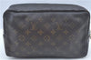 Auth Louis Vuitton Monogram Trousse Toilette 28 Clutch Hand Bag M47522 LV J8937