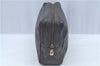 Auth Louis Vuitton Monogram Trousse Toilette 28 Clutch Hand Bag M47522 LV J8937