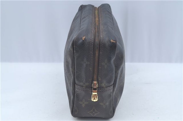 Auth Louis Vuitton Monogram Trousse Toilette 28 Clutch Hand Bag M47522 LV J8937