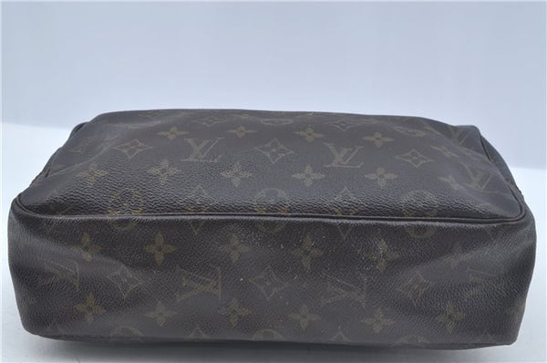 Auth Louis Vuitton Monogram Trousse Toilette 28 Clutch Hand Bag M47522 LV J8937