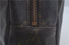 Auth Louis Vuitton Monogram Trousse Toilette 28 Clutch Hand Bag M47522 LV J8937
