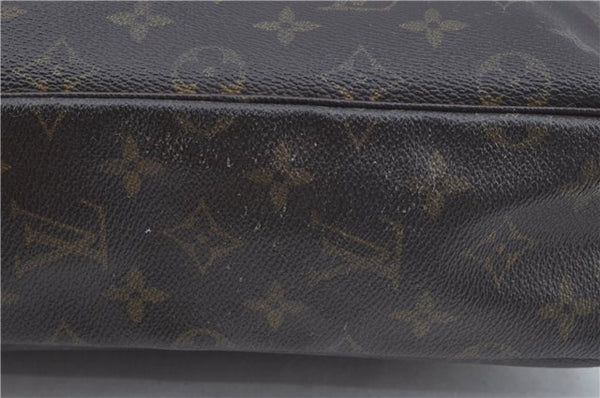 Auth Louis Vuitton Monogram Trousse Toilette 28 Clutch Hand Bag M47522 LV J8937