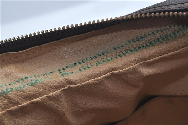 Auth Louis Vuitton Monogram Trousse Toilette 28 Clutch Hand Bag M47522 LV J8937