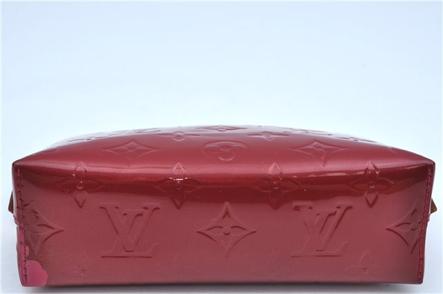 Authentic Louis Vuitton Vernis Pochette Cosmetic Pouch Red M91496 LV J8949