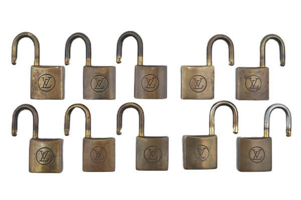 Authentic Louis Vuitton Padlock 10Set Old Model LV J8958