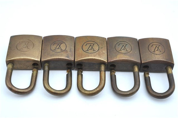 Authentic Louis Vuitton Padlock 10Set Old Model LV J8958