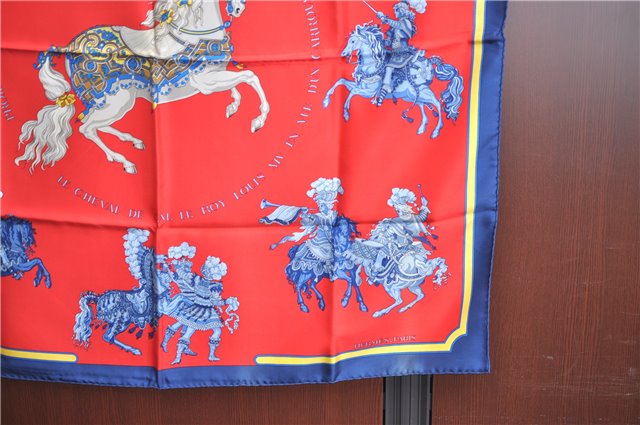 Authentic HERMES Carre 90 Scarf 