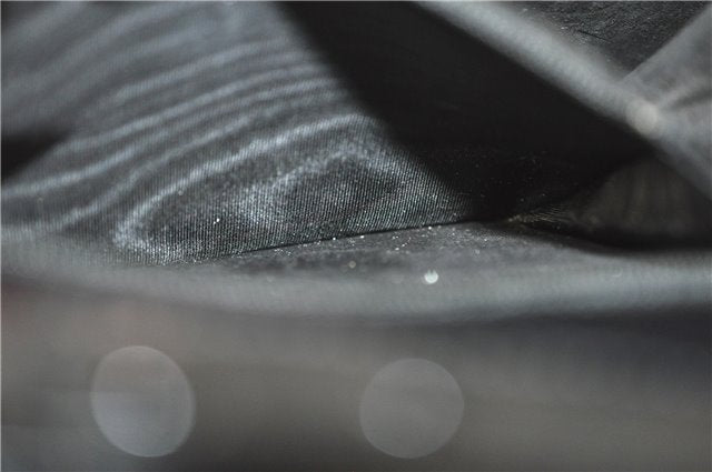 Authentic GUCCI Shoulder Cross Body Bag Purse Leather Black J9045