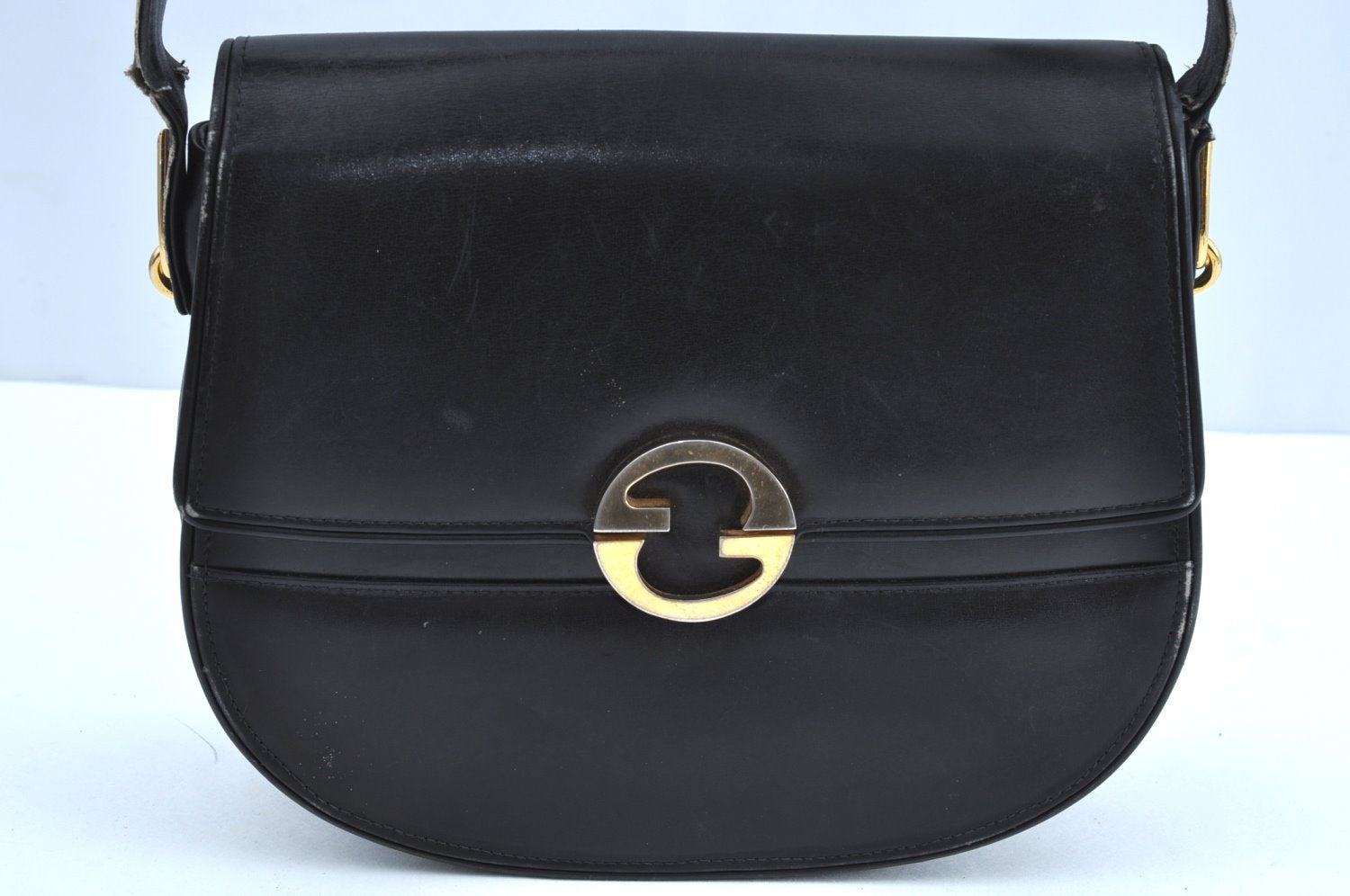 Authentic GUCCI Shoulder Hand Bag Purse Leather Black J9136