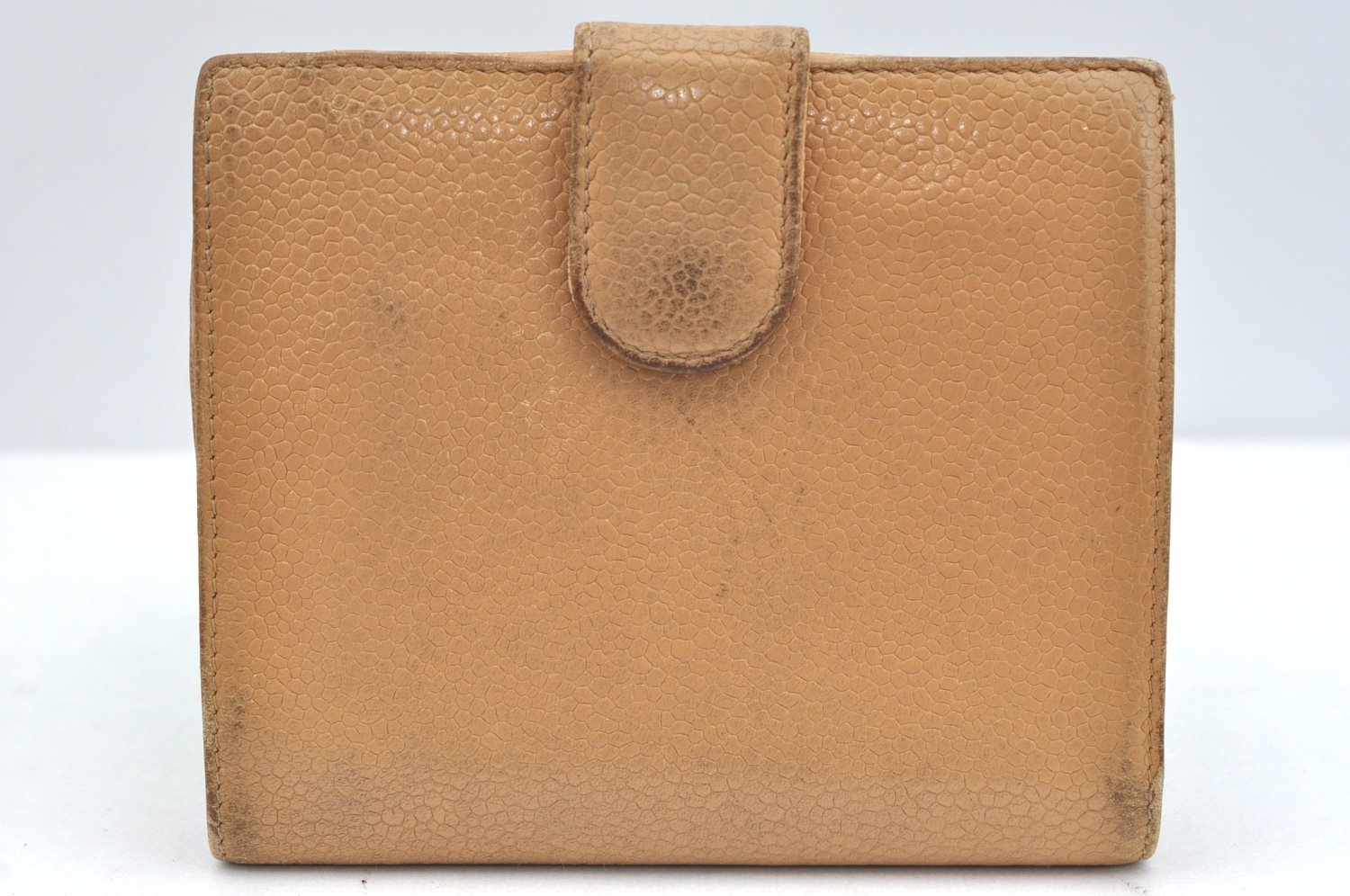 Authentic CHANEL Caviar Skin CC Logo Bifold Wallet Purse Beige J9213