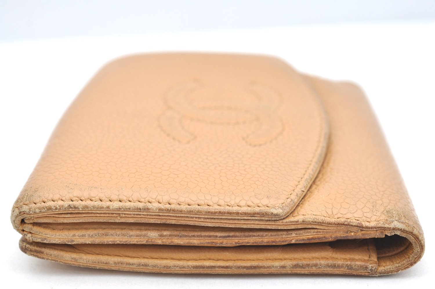 Authentic CHANEL Caviar Skin CC Logo Bifold Wallet Purse Beige J9213